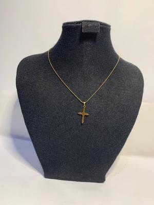 Cross Pendant Necklace